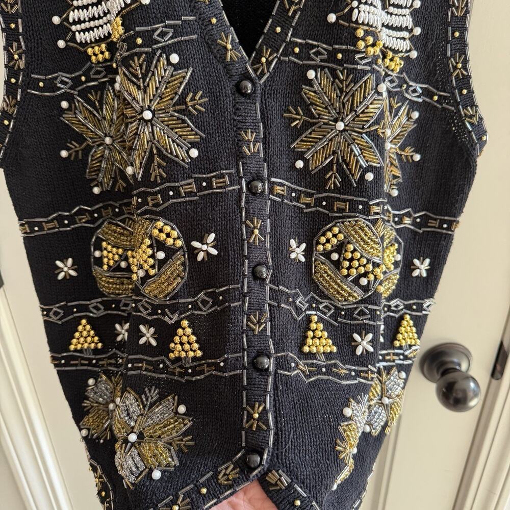 Vintage 1997 Claudia D. Women’s Winter Holiday Beaded Sweater Vest Size XL - Picture 7 of 16